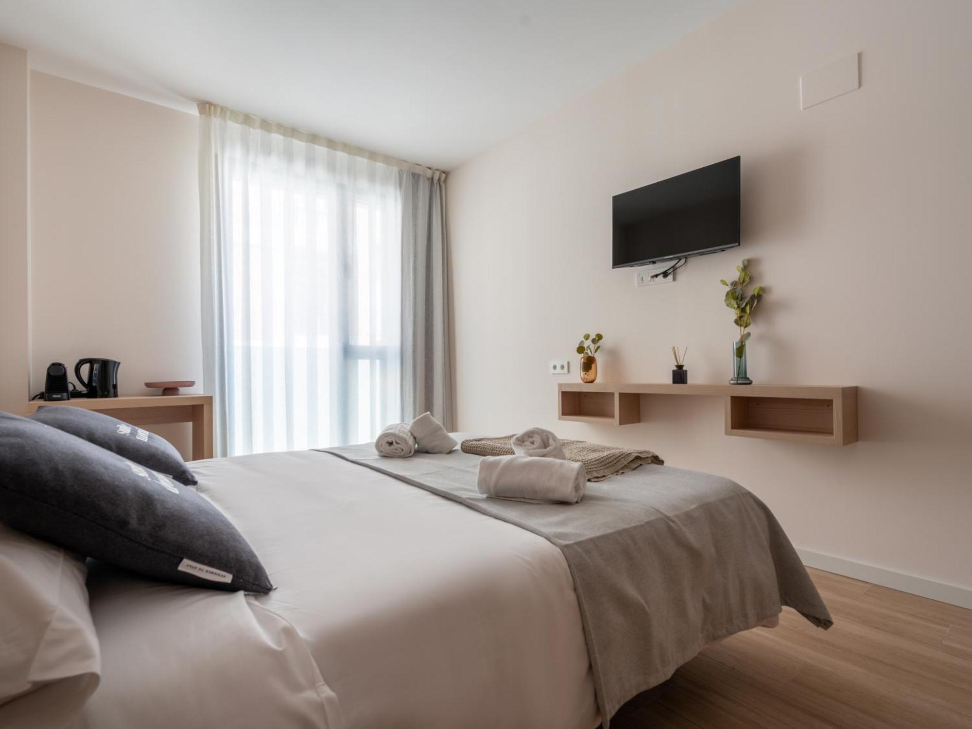 Limehome Barcelona Carrer De Besalu 82 エクステリア 写真